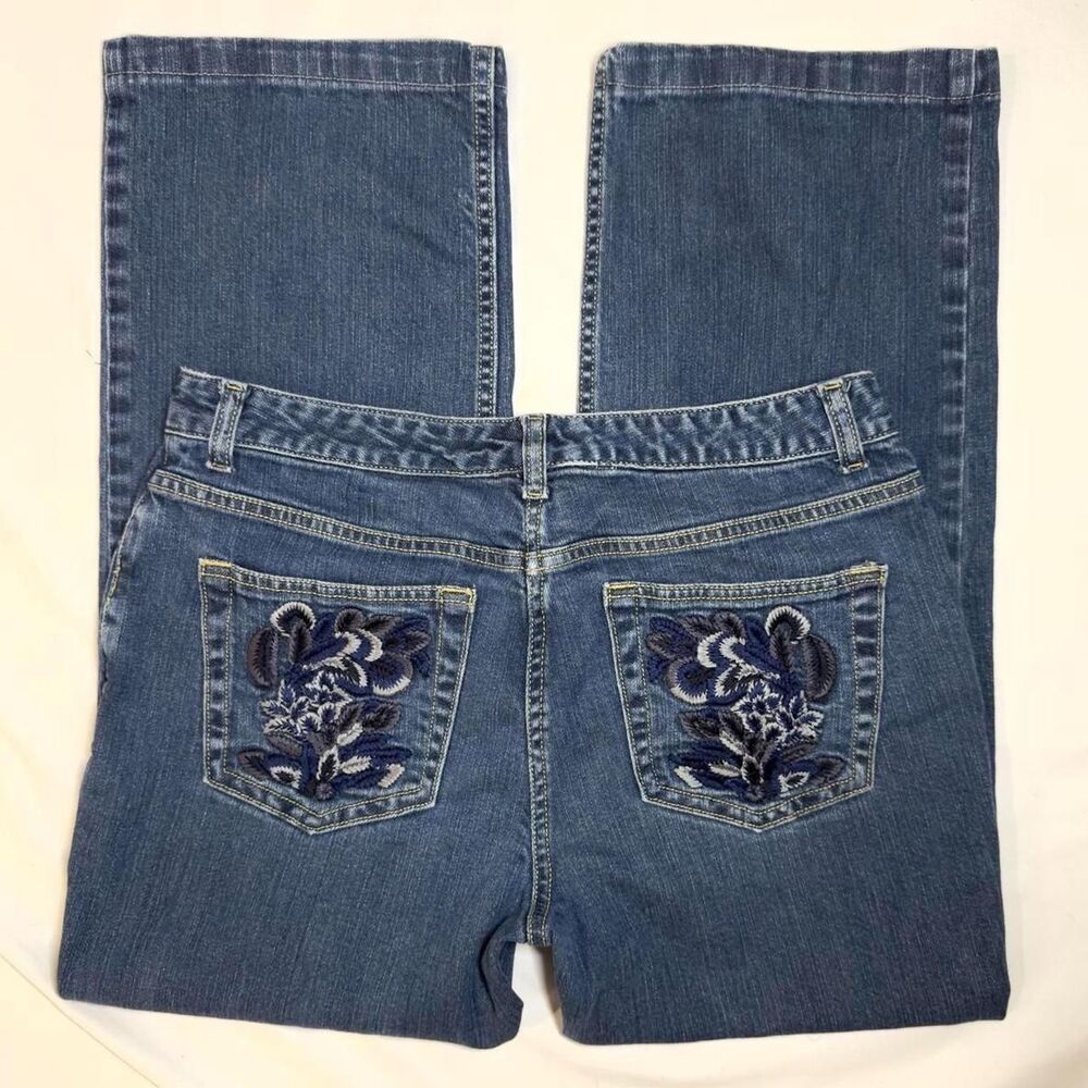 charter club laura fit vintage floral embroidered cropped pants size 8